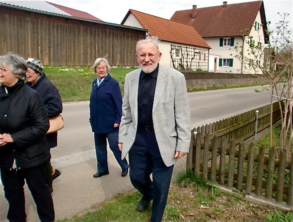 Haus und Grundbesitzerverein. Ankunft, Herr Adolf Ziegler